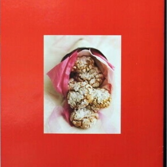 Better Homes & Gardens HOLIDAY COOKIES & DESSERTS Magazine ~ 36 Recipes 2002 - Picture 3 of 4